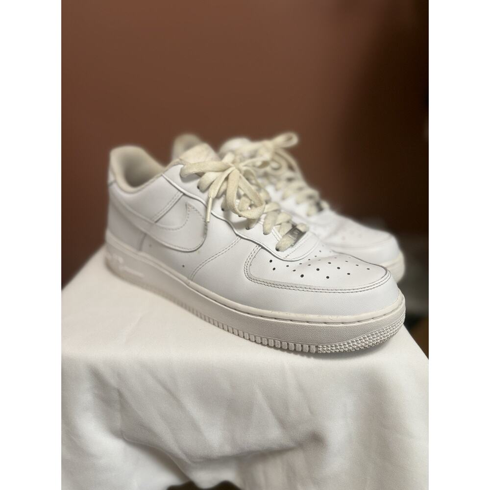 Nike Men’s Air Force 1 Size 10.5